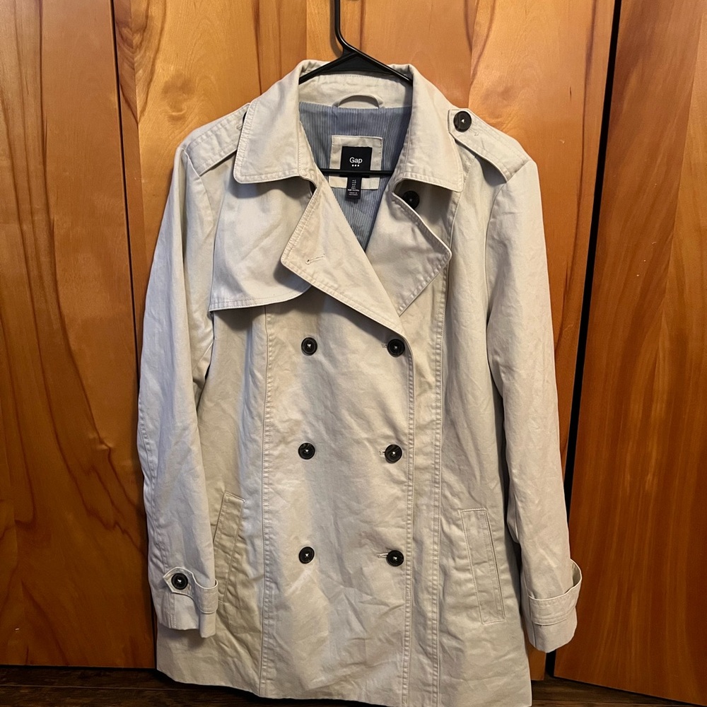 GAP Cream Trench Coat Classic Style